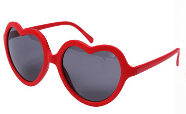 These heart-shaped sunglasses are absolutely adorable for any outfit.